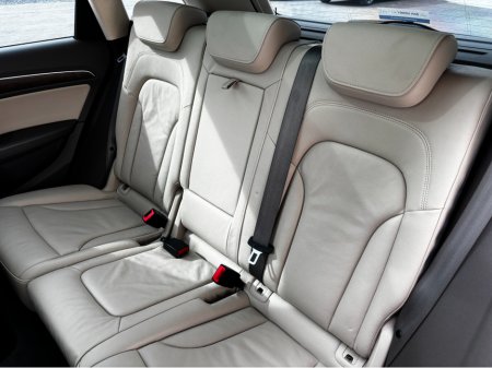 2016 Audi Q5 - thumbnail 19