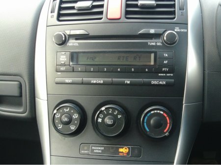 2011 Toyota Auris 1.33 5DR ** FSH ** €6,245 thumbnail