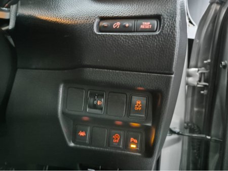 2015 Nissan Qashqai - thumbnail 12