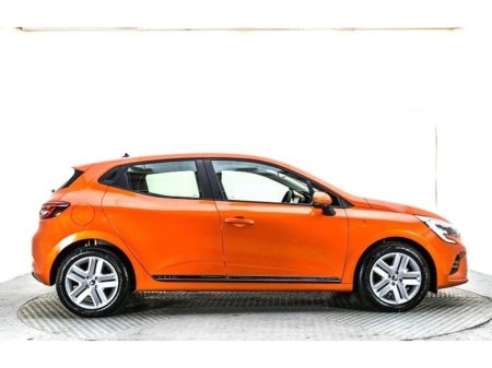 2023 Renault Clio EVOLUTION TCE 90 DFULL MY MY23 5DR €15,995