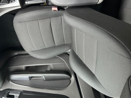 2011 Ford Focus - thumbnail 13