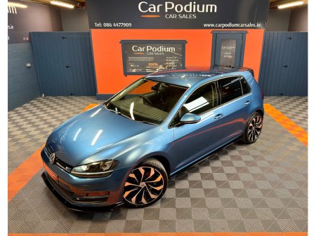 2014 Volkswagen Golf - thumbnail 11