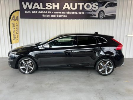 2015 Volvo V40 D2 R-DESIGN 5DR €9,950