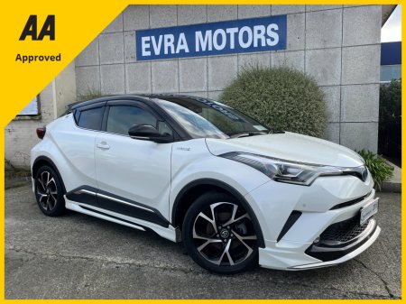 2018 Toyota C-HR SOL MODELLISTA AUTOMATIC HYBRID 1.8 PETROL //HALF LEATHER HEATED SEATS//KEYLESS ENTRY//REVERSE CAMERA//