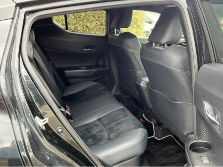 2020 Toyota C-HR - thumbnail 8