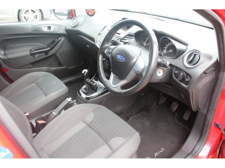 2015 Ford Fiesta - photo 6