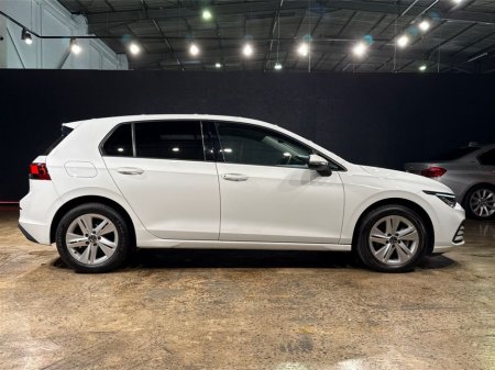 2022 Volkswagen Golf - thumbnail 2