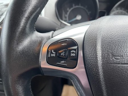 2016 Ford Ecosport 1.0T EcoBoost Zetec SUV 5dr Petrol Manual 2WD Euro 6 (s/s) (125 ps) thumbnail