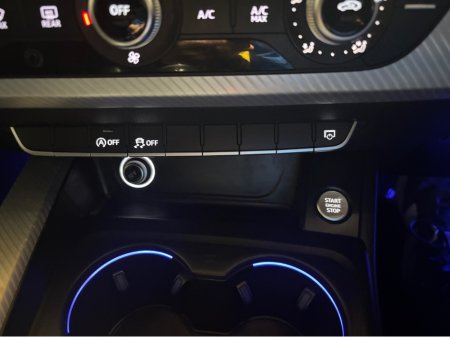 2018 Audi A4 LIMOUSINE 2.0 TDI 150 SE 18 4DR €19,999 thumbnail