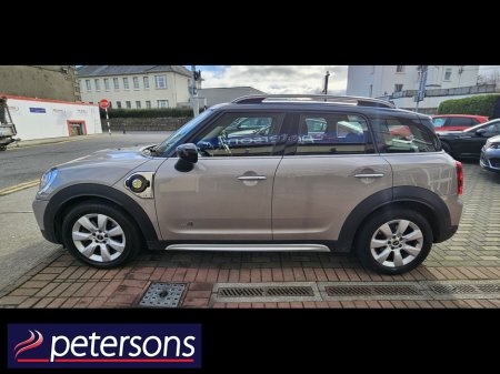2023 MINI Cooper S COUNTRYMAN E ALL4 CLA CLASSIC AUTOMATIC €36,950 thumbnail