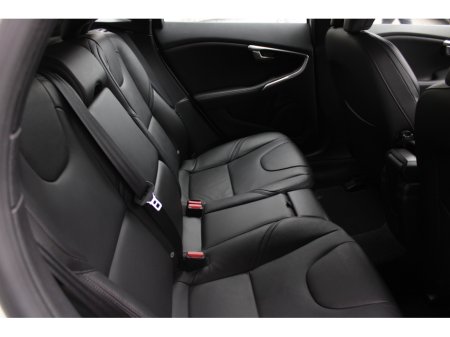 2017 Volvo V40 - thumbnail 17