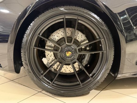 2024 Porsche 911 - thumbnail 16