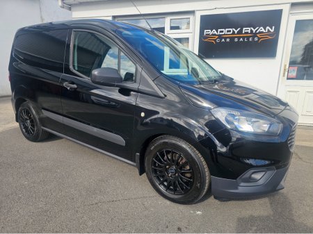 2020 Ford Transit Courier BASE 1.5 TD 75PS M6 3DR €10,950