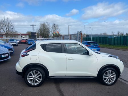 2016 Nissan Juke - thumbnail 3