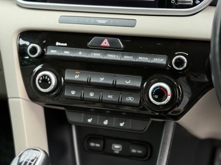 2022 Kia Sportage - thumbnail 25