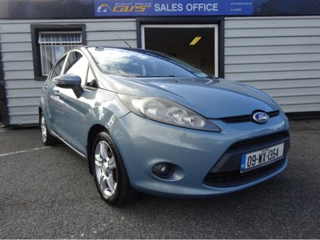 2009 Ford Fiesta STYLE 1.25 82PS 5 DOOR GREAT FIRST CAR KEY 171