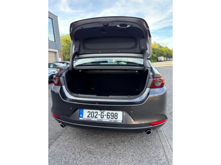 2020 Mazda Mazda3 1.8D 4DR (116ps) GS-L €17,500 thumbnail