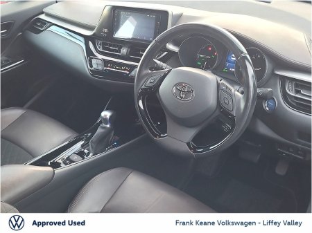 2018 Toyota C-HR SOL AUTO HYBRID 1.8 *FULL LEATHER* *DIAMOND CUT ALLOYS* *CARPLAY* *HEATED SEATS* *BLIND SPOT* *NEW NCT* *12 MONTHS FRANK KEANE WARRANTY* *FINANCE AVAILABLE* €21,995 thumbnail