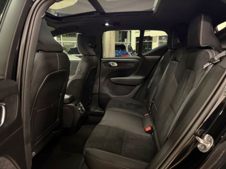 2023 Volvo XC40 - thumbnail 20