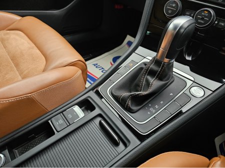 2014 Volkswagen Golf ( 142 ) 1.4 SPECIAL TAN LEATHER HI LINE EDITION REV-CAMERA HI-SPEC STUNNING CAR €13,950 thumbnail