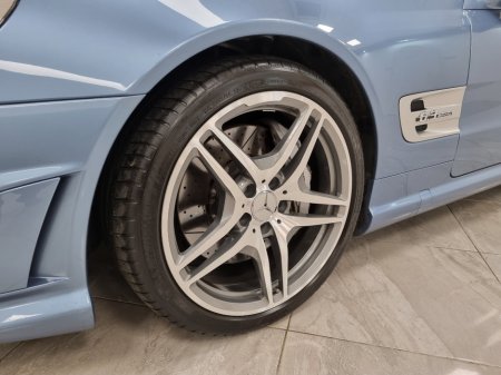 2010 Mercedes-Benz SL Class - thumbnail 4