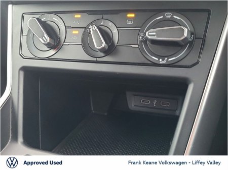 2025 Volkswagen Polo EDITION 75 1.0TSI 95HP M5F *DUE SOON* *REEF BLUE* *PRIVACY GLASS* *REAR VIEW CAMERA* *CARPLAY* *PCP FINANCE AVAILABLE* €22,995 thumbnail