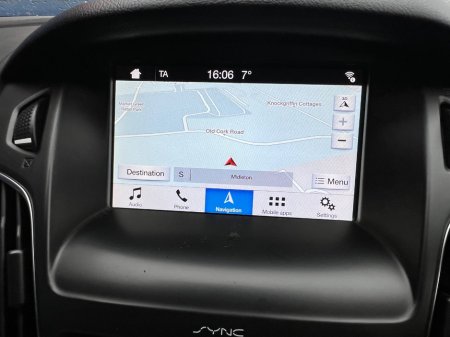 2017 Ford Focus - thumbnail 22