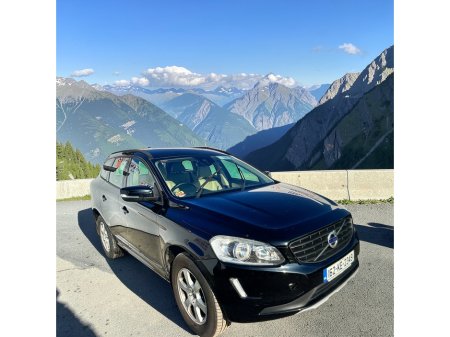 2016 Volvo XC60 - thumbnail 2