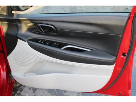 2022 Hyundai i20 1.2 Deluxe Plus €18,950 thumbnail