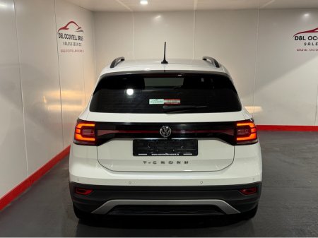 2021 Volkswagen T-Cross 1.0 TSI MANUAL 5SPEED 95BHP 5DR €19,950 thumbnail