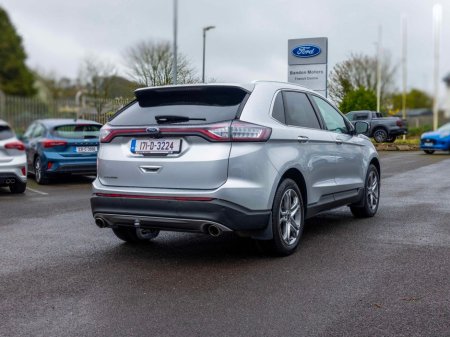 2017 Ford Edge - thumbnail 21