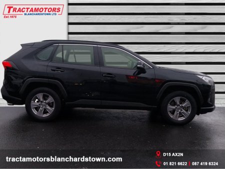 2024 Toyota Rav4 HYBRID LUNA €39,999 thumbnail