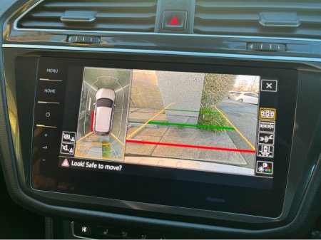 2019 Volkswagen Tiguan HIGHLINE 4MOTION AUTOMATIC 2.0 DIESEL //HIGH SPEC//360 PARKING CAMERAS//FRONT AND REAR HEATED SEATS//POWER TAILGATE//HEAD UP DISPLAY// thumbnail