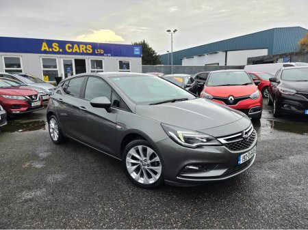 2019 Opel Astra - view 2