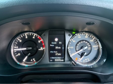 2022 Toyota Hilux ICON 2.4  D/CAB thumbnail