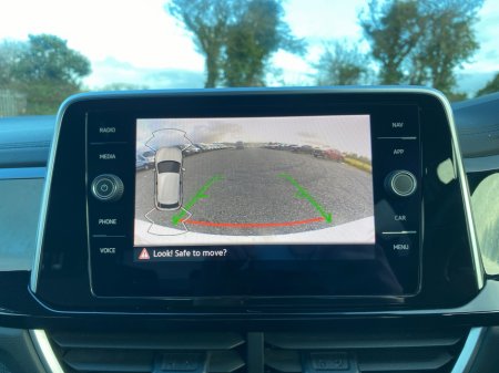 2023 Volkswagen T-Roc R-Line 2.0 TDI 116BHP €30,500 thumbnail