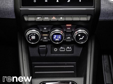 2025 Renault Clio - thumbnail 23