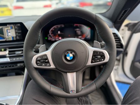 2020 BMW 8 Series - thumbnail 18