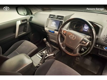 2022 Toyota Landcruiser LAND CRU SWB COMMERCIAL 2DR thumbnail