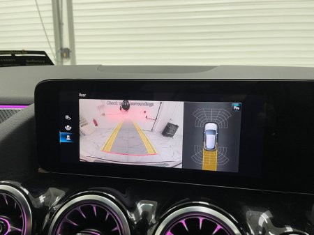 2023 Mercedes-Benz GLA Class  €32,995 thumbnail