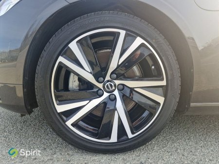 2021 Volvo V90 - thumbnail 9