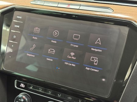 2018 Volkswagen Passat 2.0 TDI HIGH LINE Automatic, Reversing camera €21,995 thumbnail