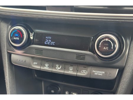 2020 Hyundai Kona PREMIUM €15,305 thumbnail