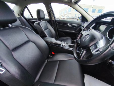 2013 Mercedes-Benz C Class - thumbnail 14