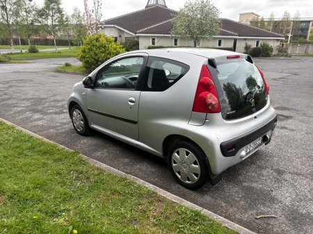 2010 Peugeot 107 - photo 4