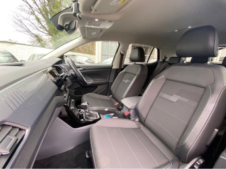 2020 Volkswagen T-Cross - thumbnail 17