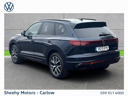 2025 Volkswagen Touareg 3.0TSI R PHEV 462HP €94,950