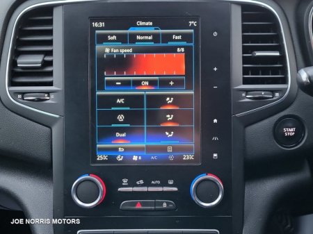 2019 Renault Megane GT LINE BLUE DCI 115 MY 4DR €13,995 thumbnail