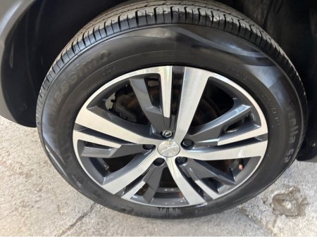 2023 Peugeot 3008 - thumbnail 16