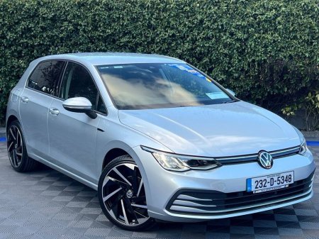 2023 Volkswagen Golf - thumbnail 1